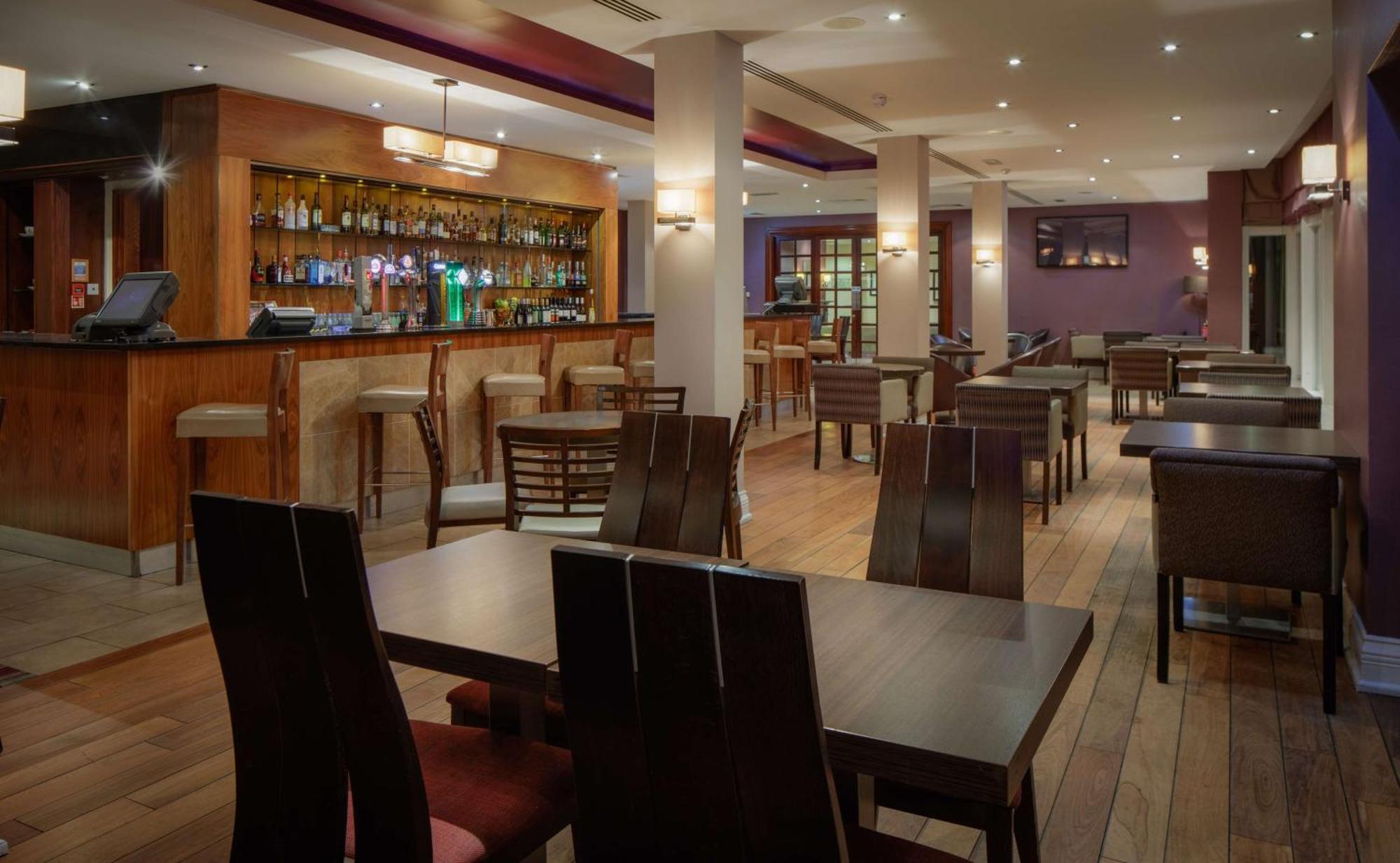 Doubletree By Hilton Belfast Templepatrick Otel Dış mekan fotoğraf