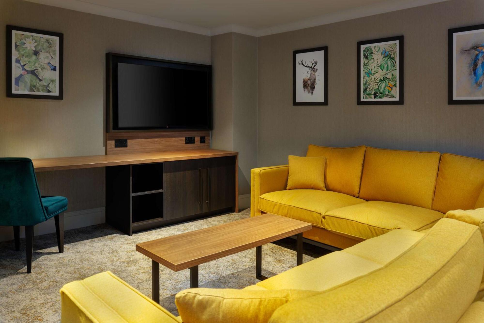 Doubletree By Hilton Belfast Templepatrick Otel Dış mekan fotoğraf