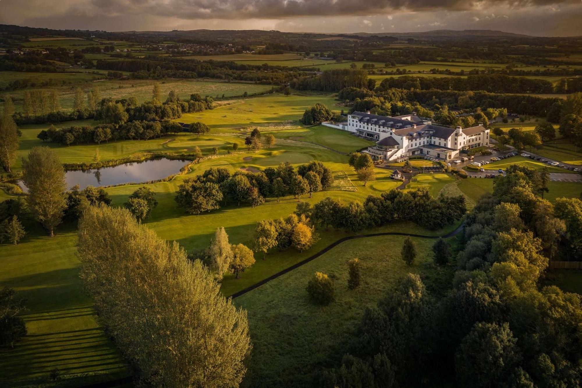 Doubletree By Hilton Belfast Templepatrick Otel Dış mekan fotoğraf