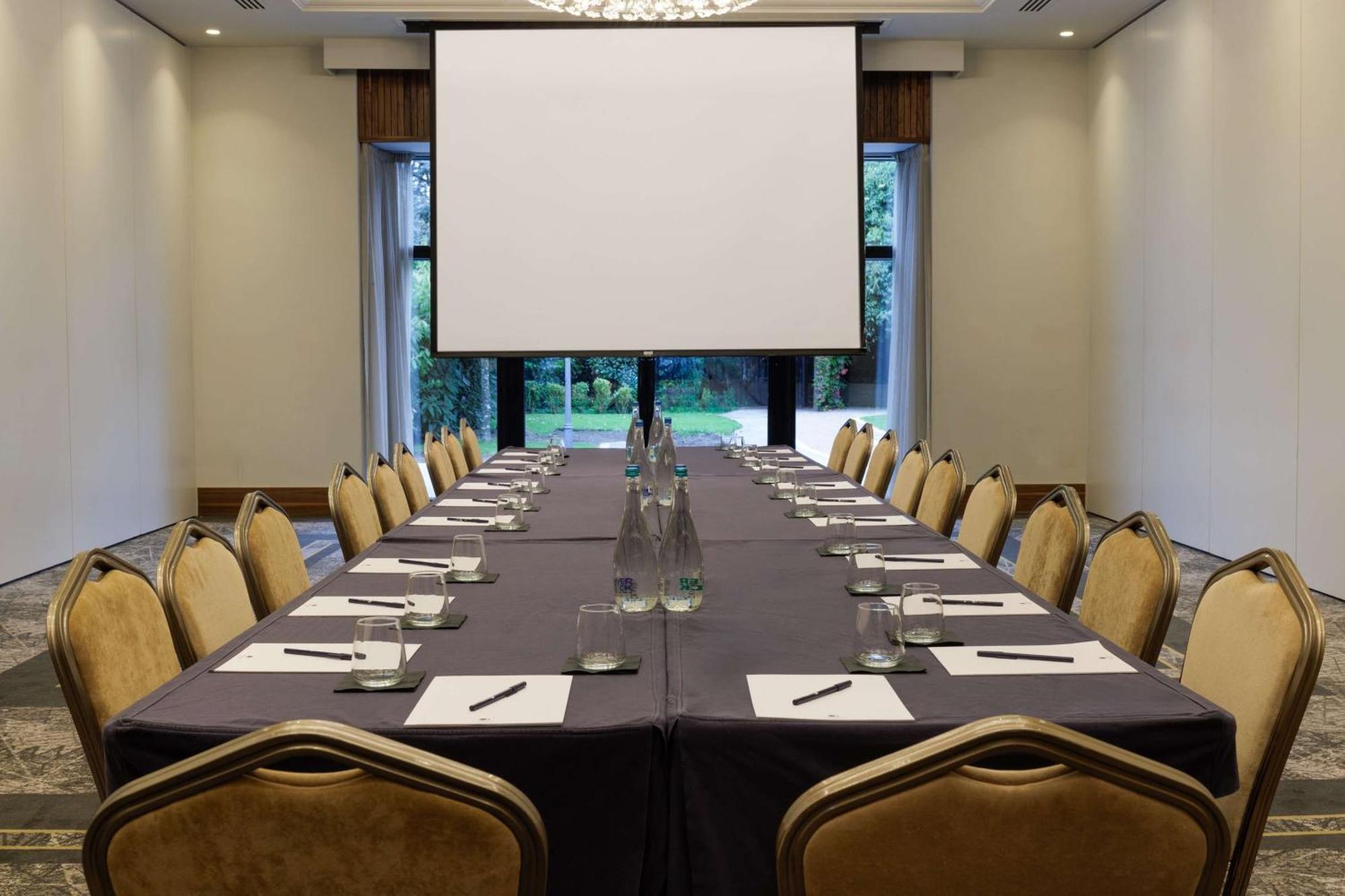 Doubletree By Hilton Belfast Templepatrick Otel Dış mekan fotoğraf