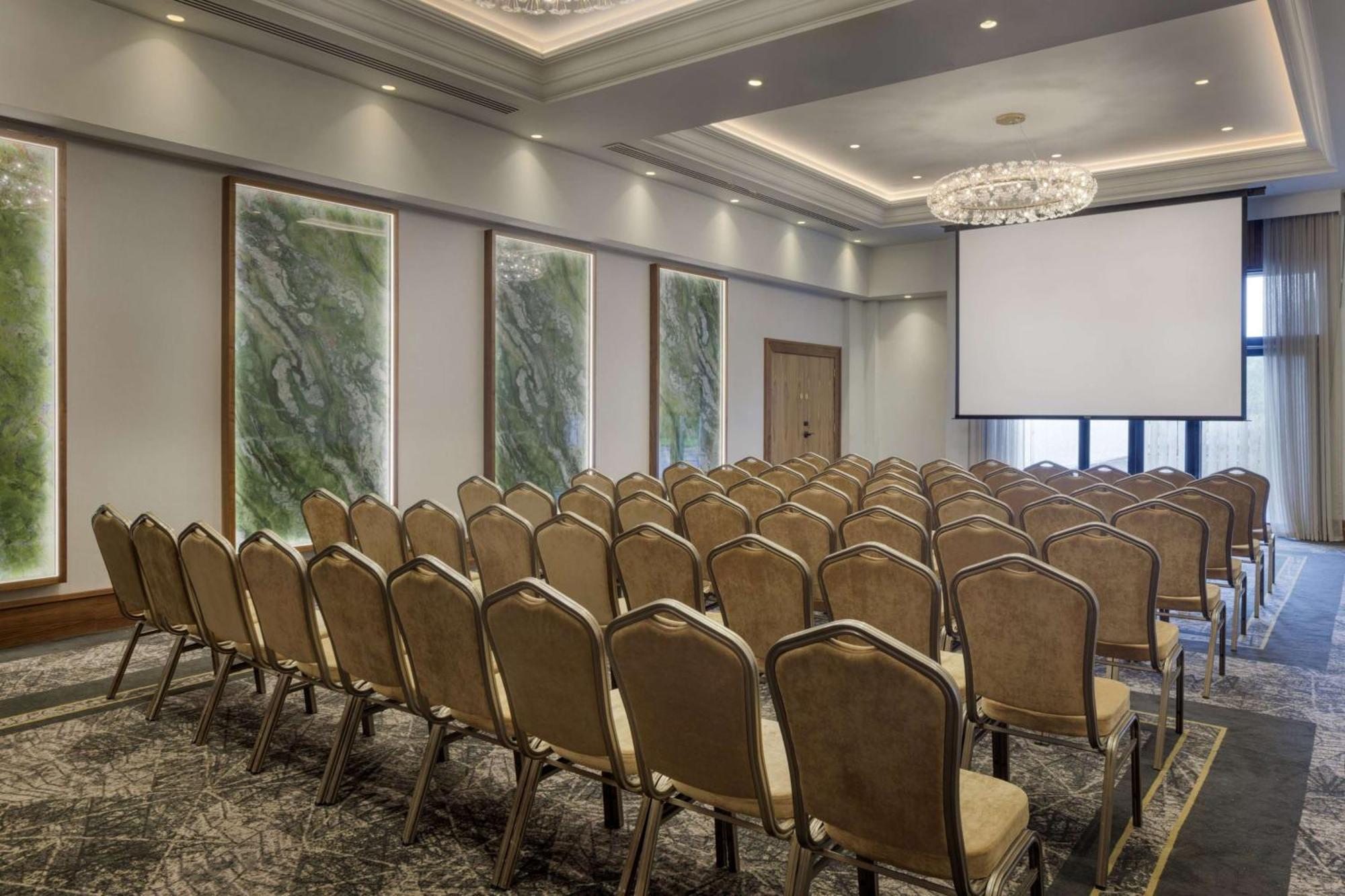 Doubletree By Hilton Belfast Templepatrick Otel Dış mekan fotoğraf